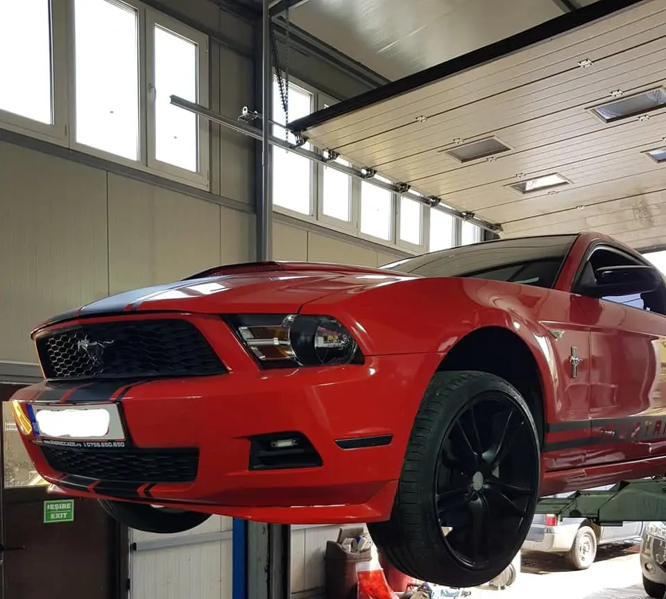 red ford mustang